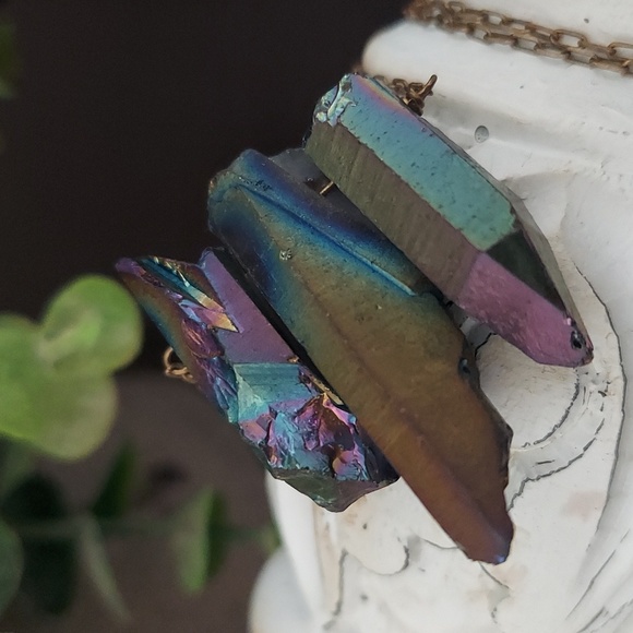 Source Unknown Jewelry - SOLD Raw Rainbow Aurora Quartz Crystal Neckace on 20" Goldtone Chain